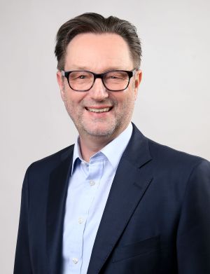  Ulrich Wesolowski