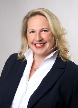  Yvonne Hantke